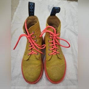 John Fluevog x Anna Sui yellow derby swirl W6